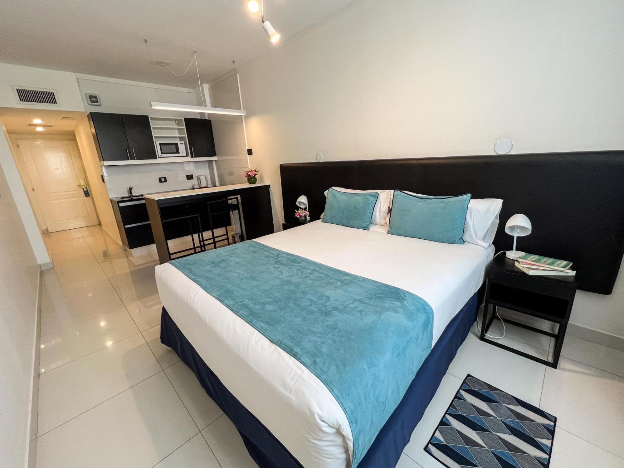 Cyan Recoleta Hotel Буенос Айрес Екстериор снимка