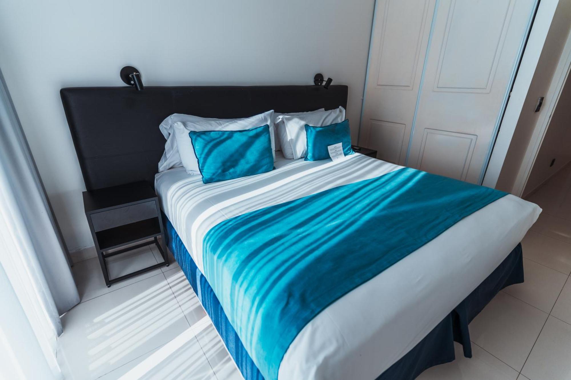 Cyan Recoleta Hotel Буенос Айрес Екстериор снимка